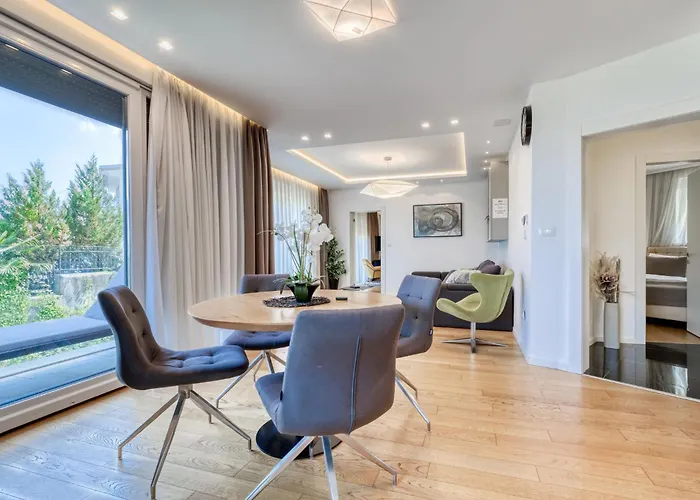 Apartment Ziza-4 By Interhome Opatija